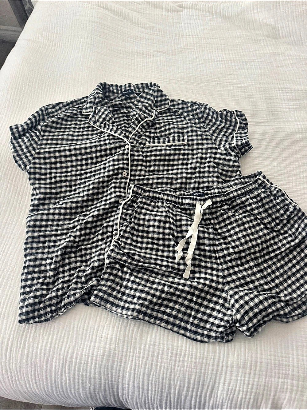 GapBody Gingham Pajama Set Black & White Size Medium TALL 100% cotton